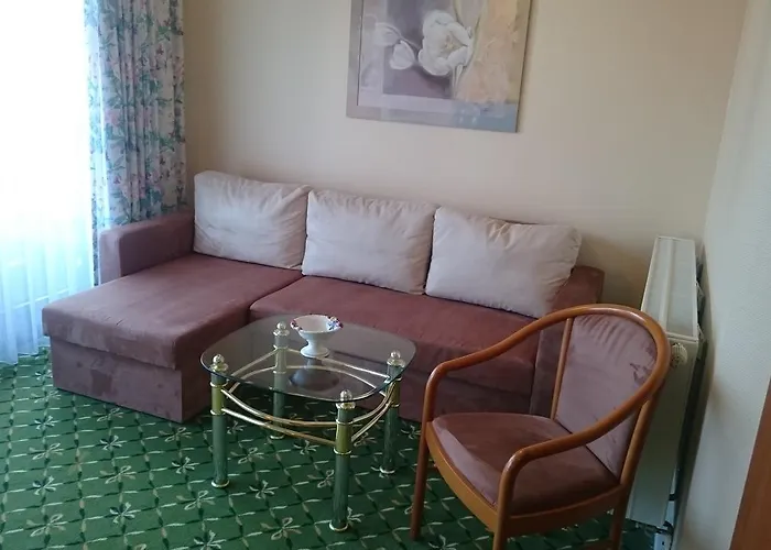 Landhotel Krausnick فندق 3*